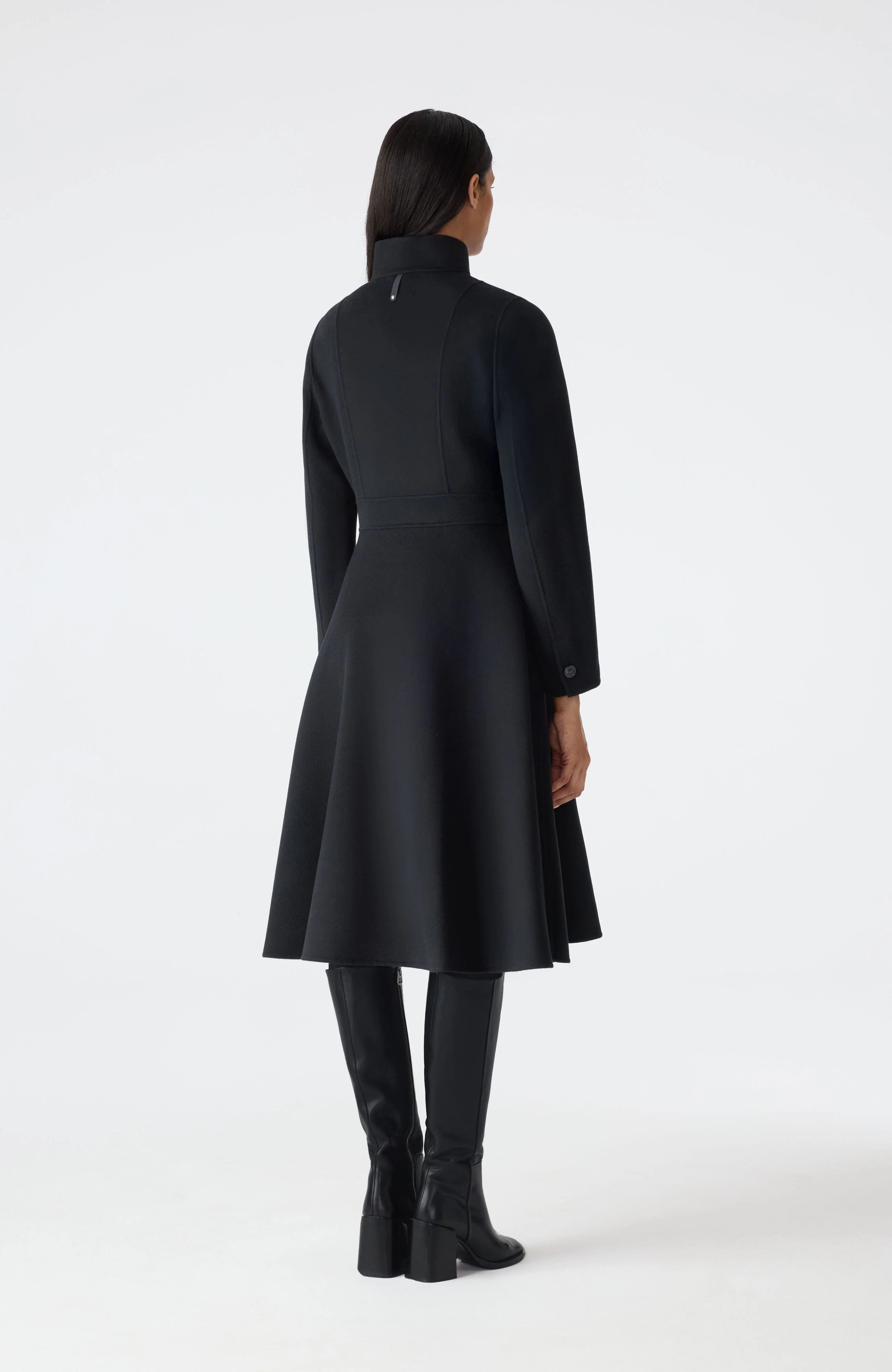 ANNIA - Image 6