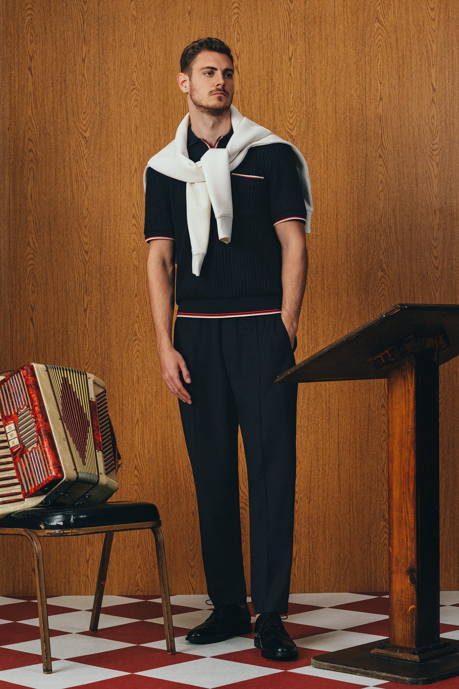 ESTABAN - Image 10