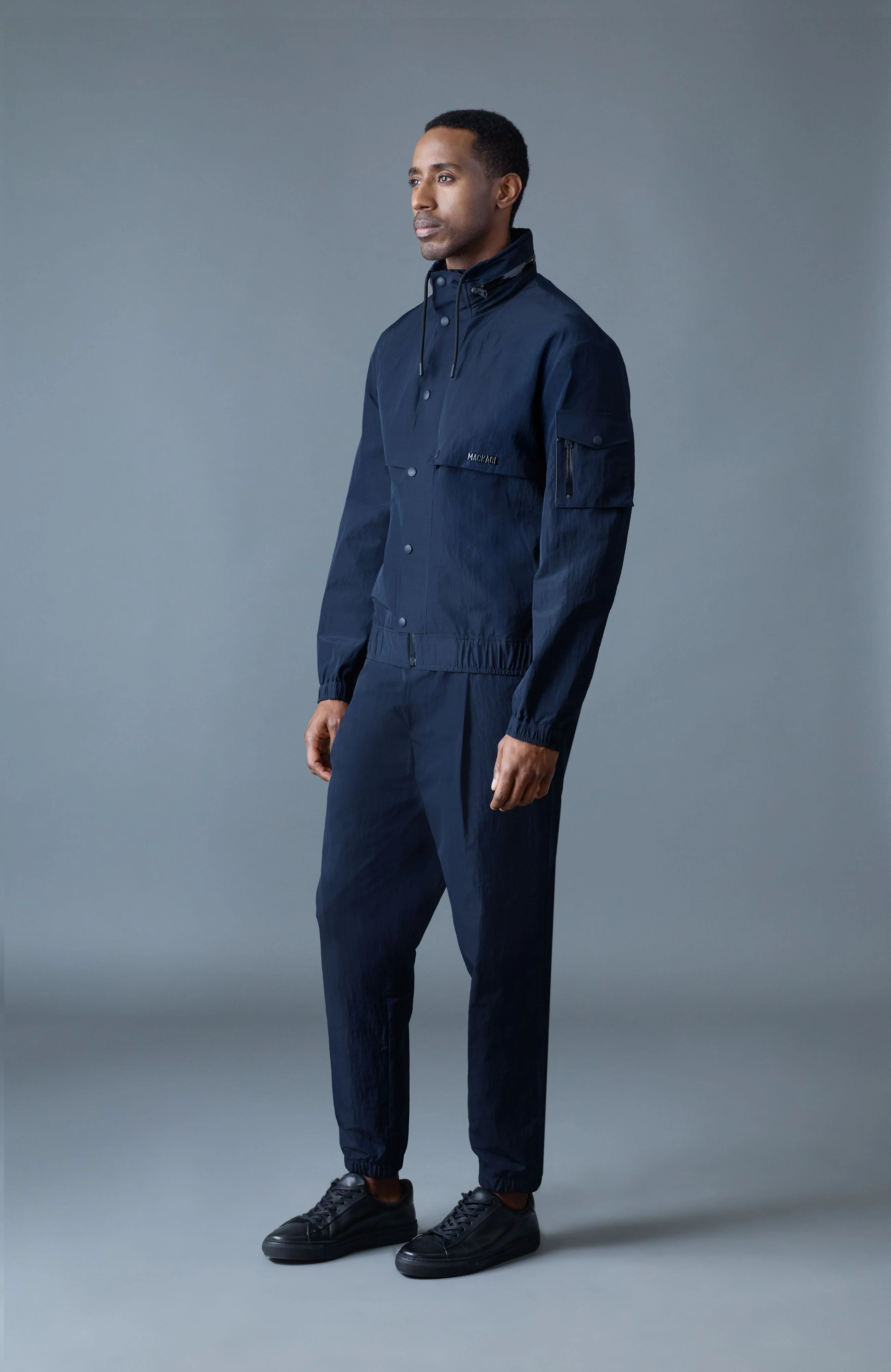 GARRETT - Image 12