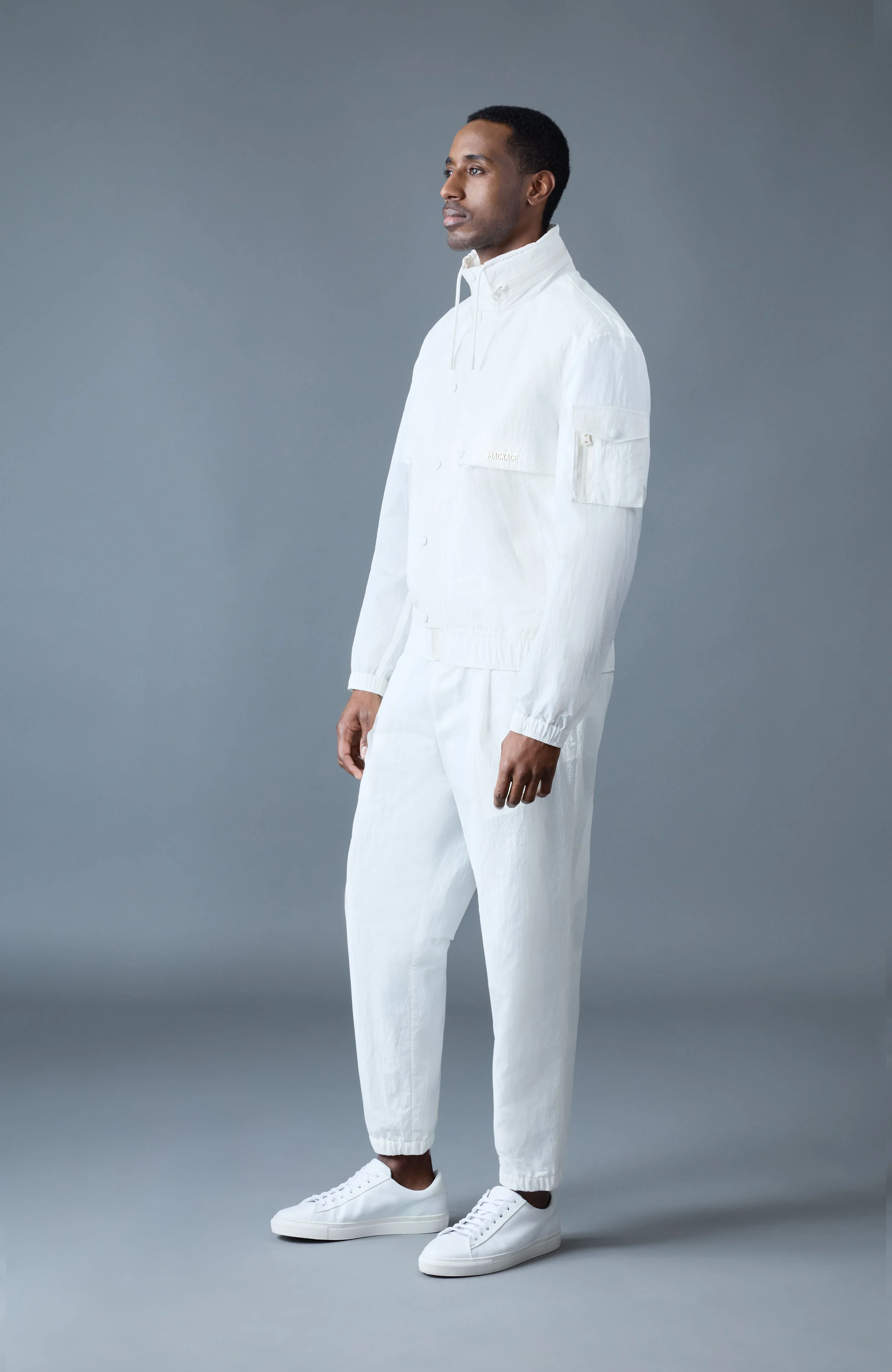 GARRETT - Image 17