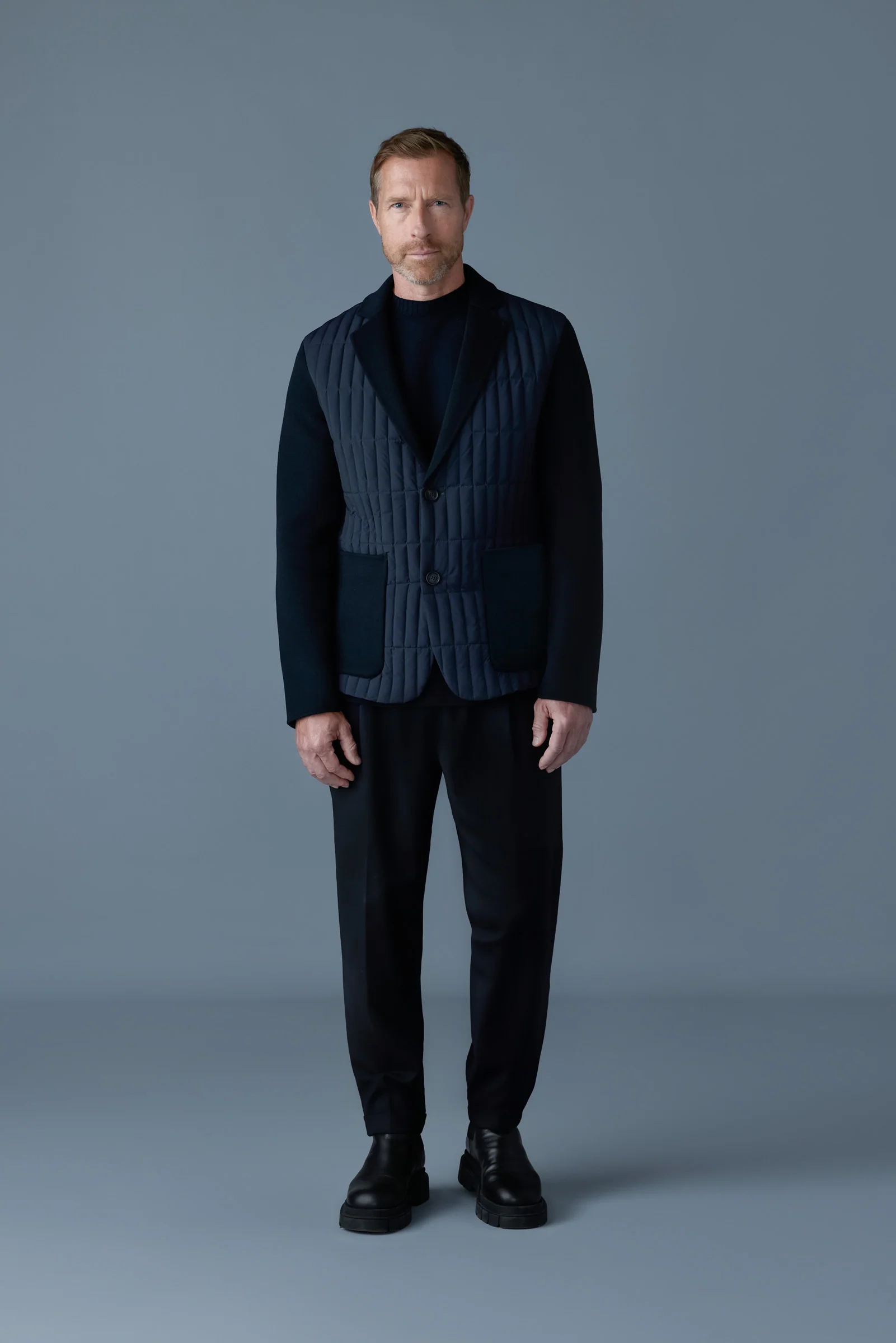 JOHN - Image 11