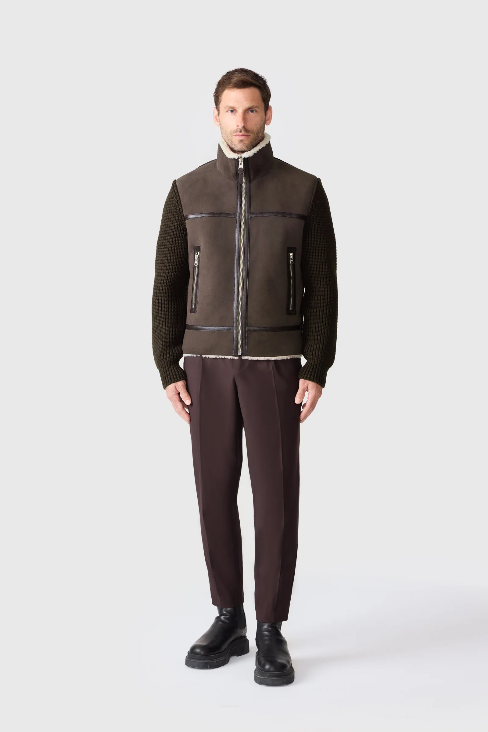 JONATHAN - Image 17