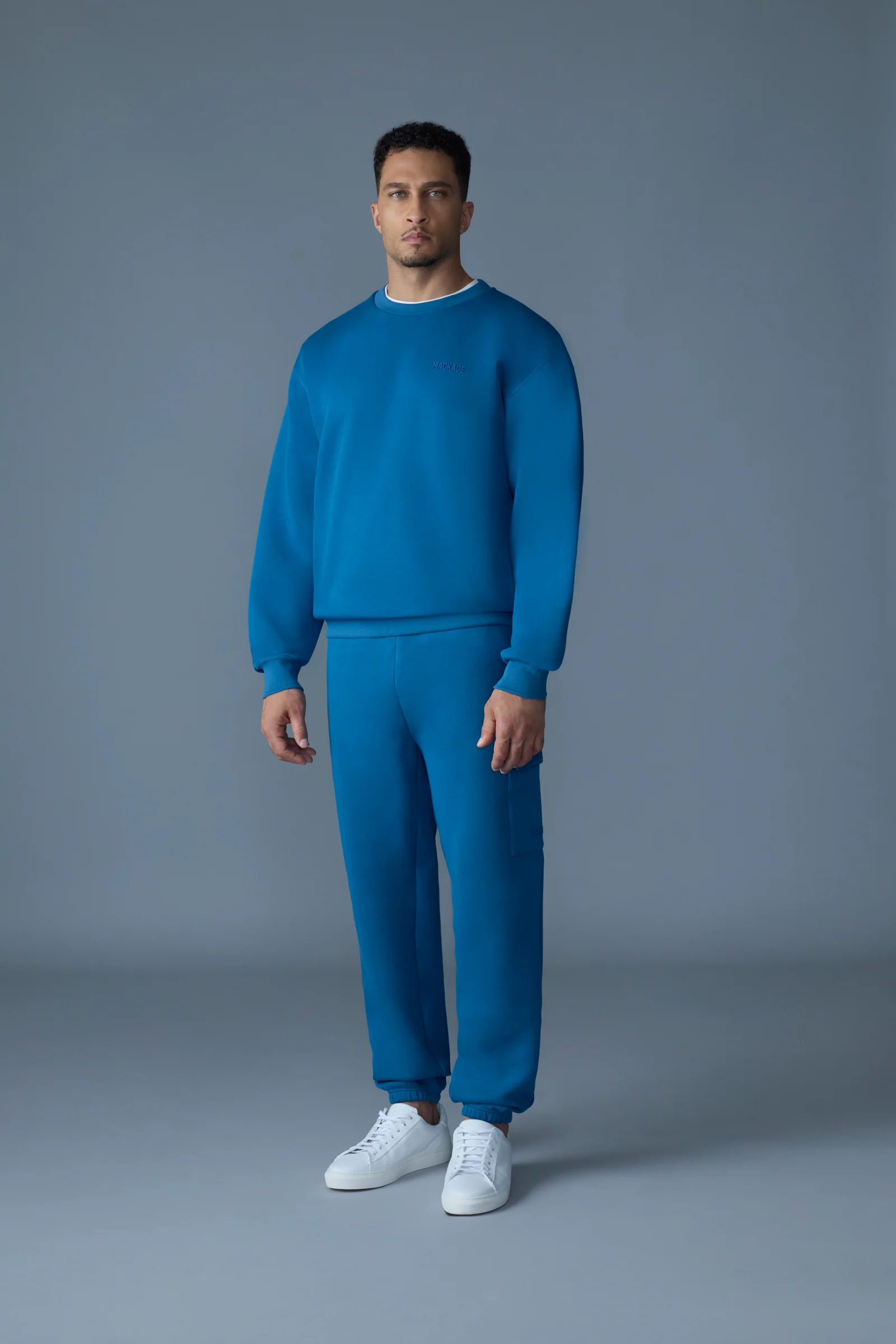 JULIAN - Image 82