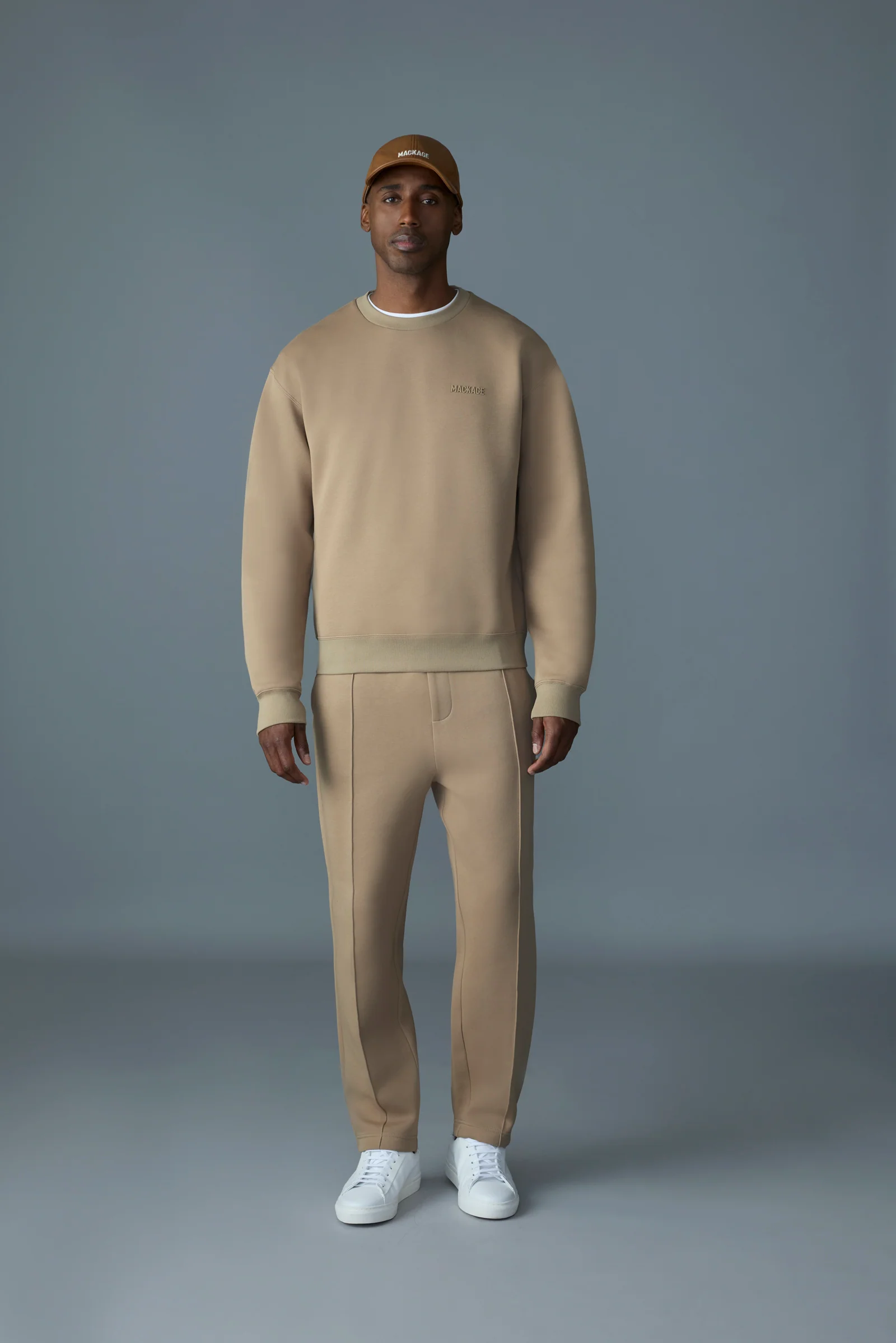 JULIAN - Image 87
