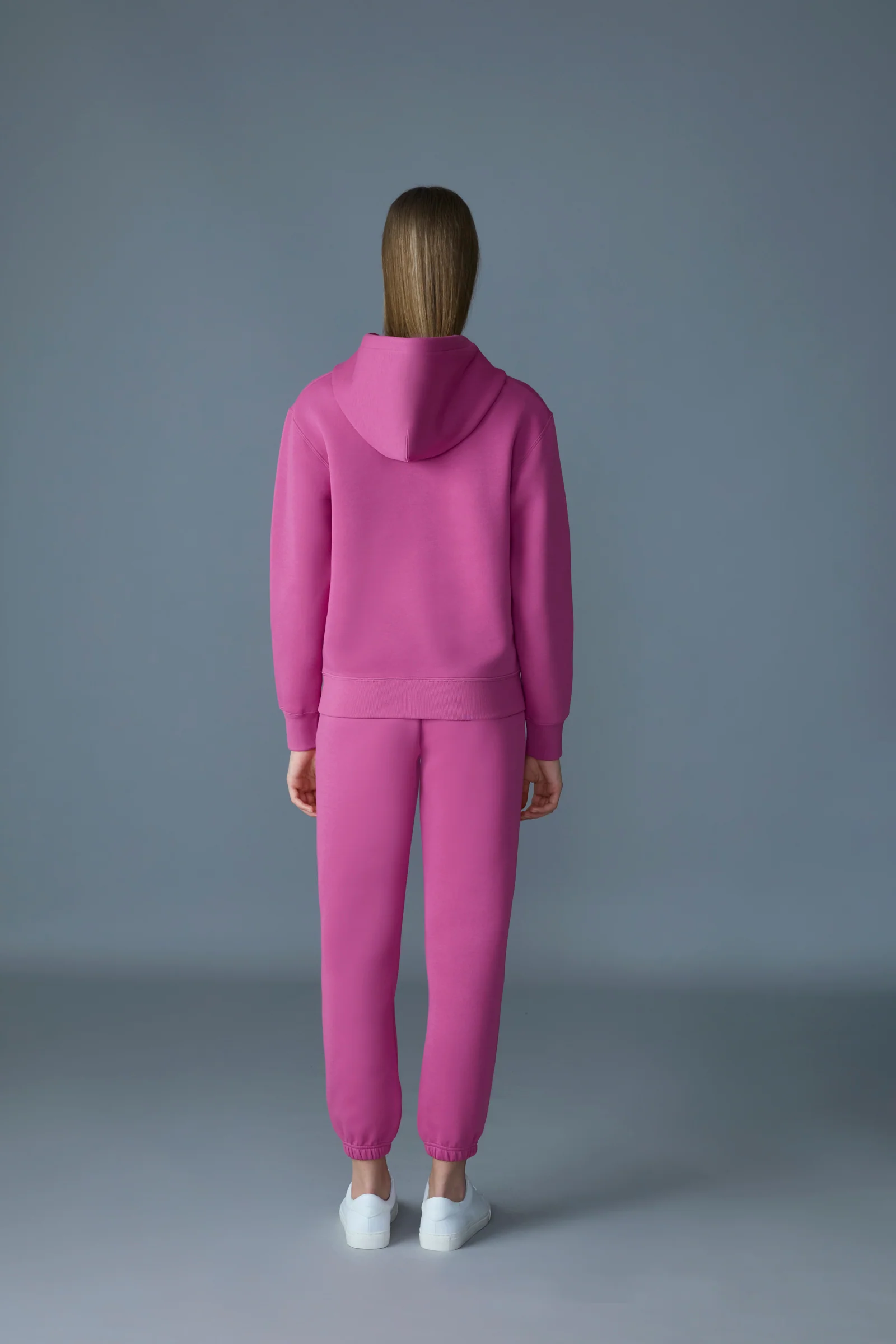 KRYSTIANA - Image 22