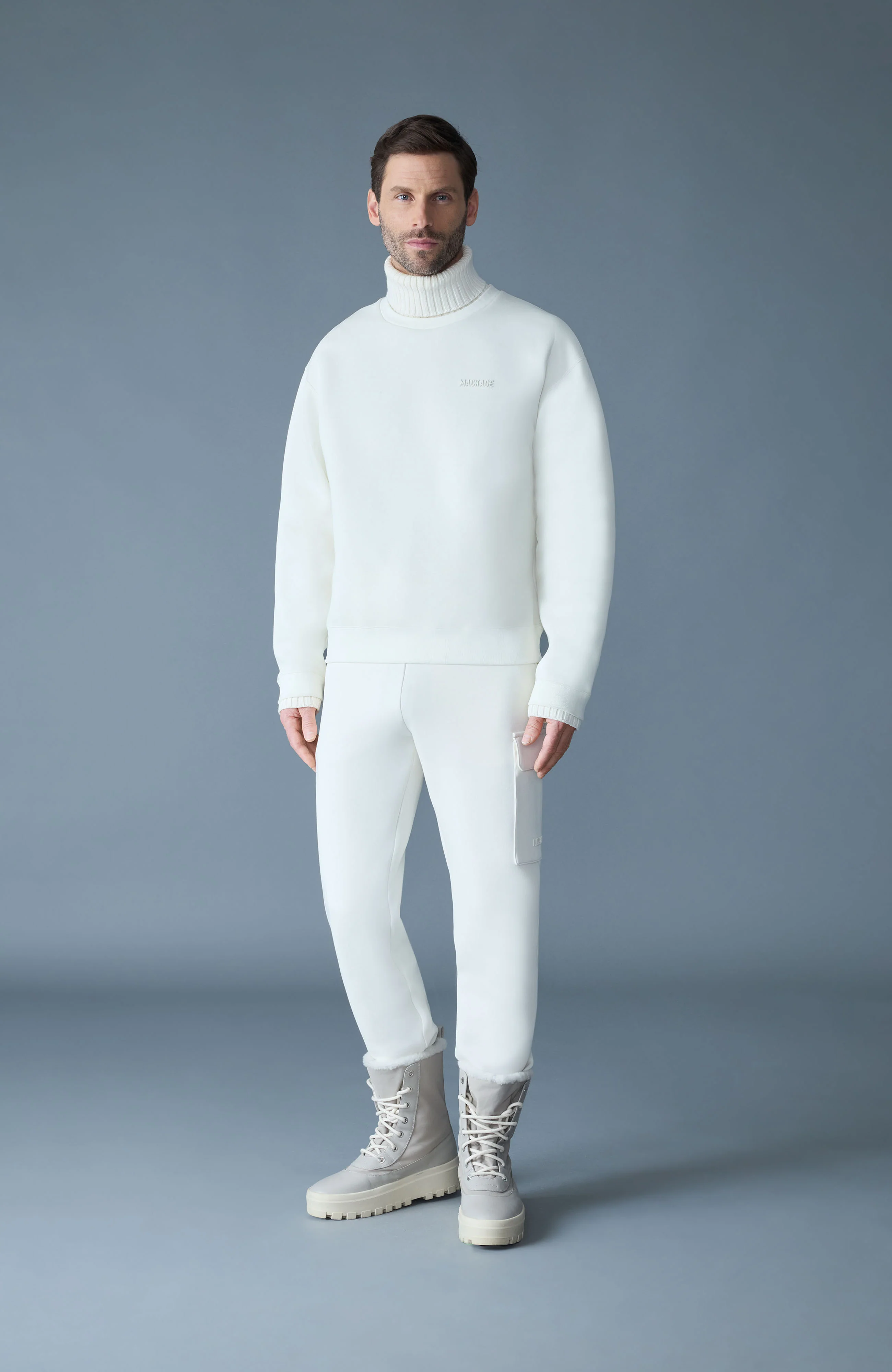 LEGEND - Image 11