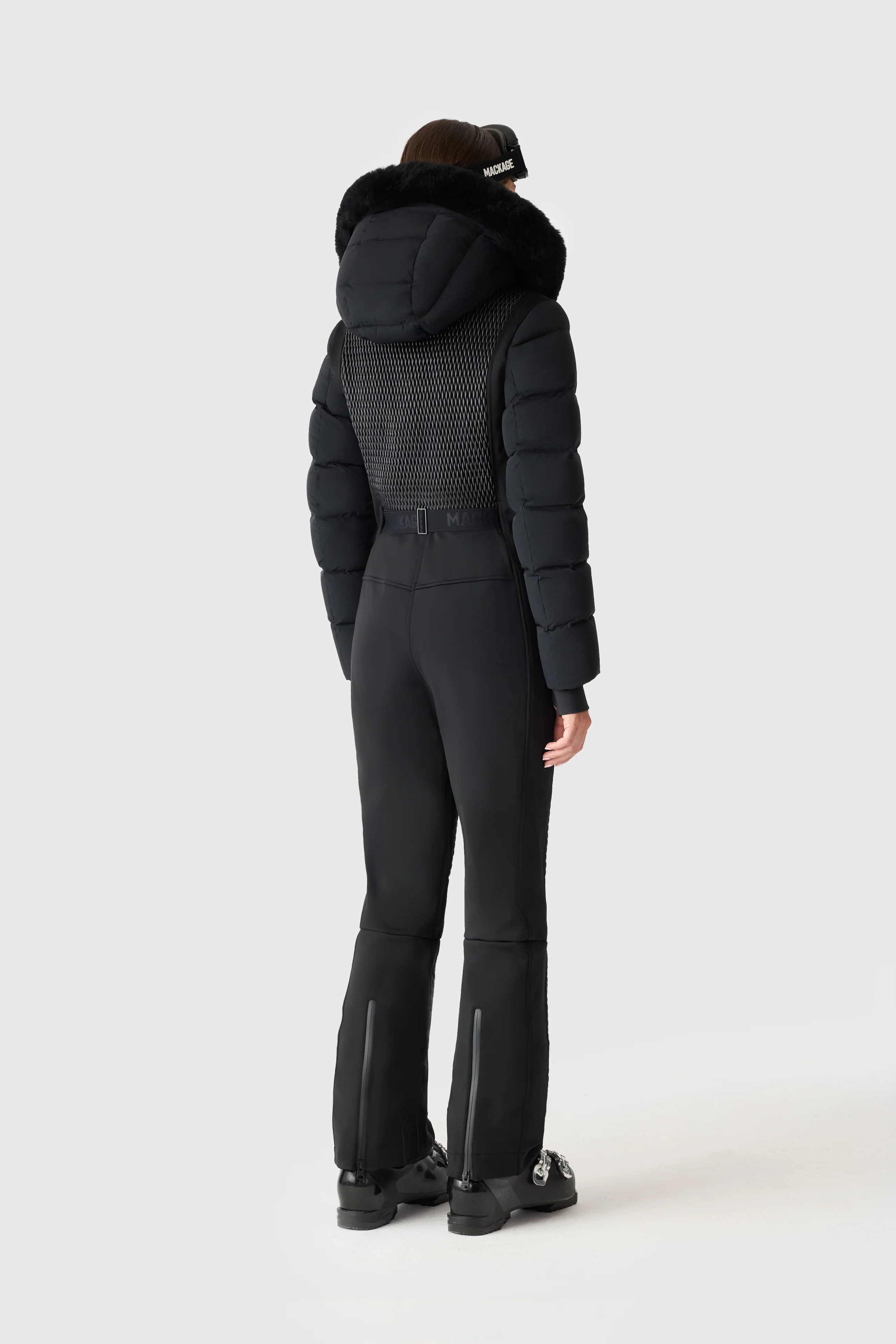 LORELLE - Image 5