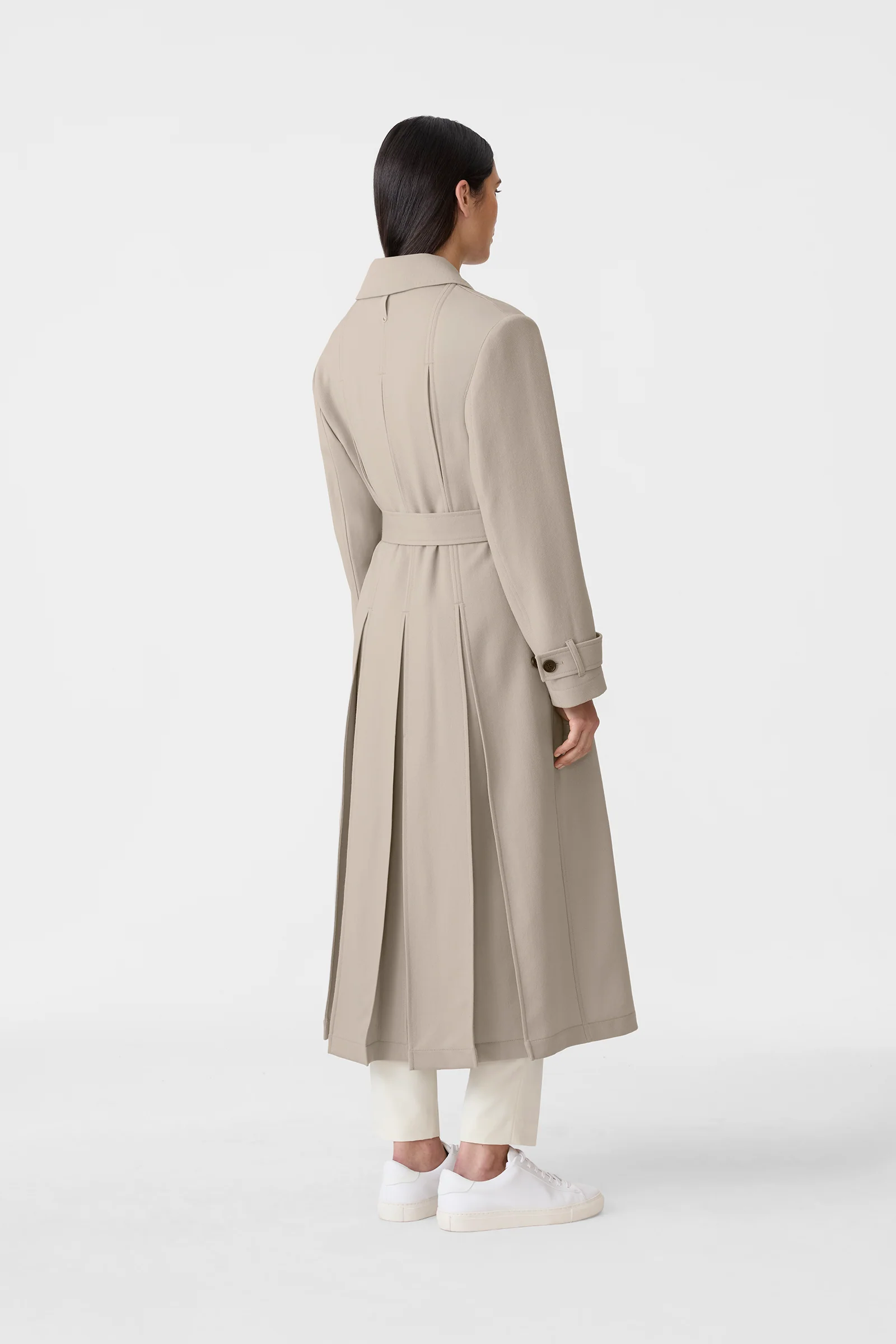 LORNA - Image 11