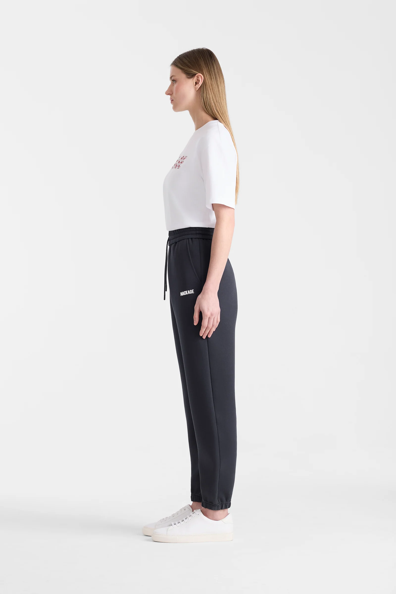 NEV-R - Image 76