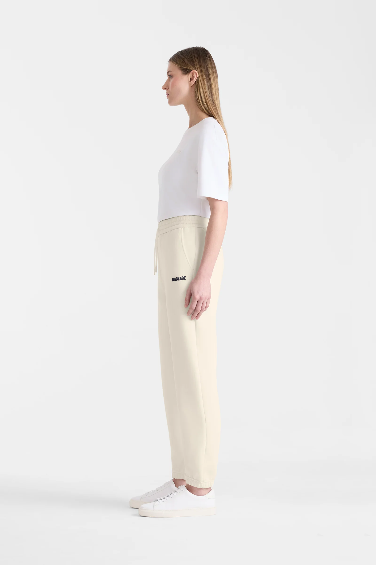 NEV-R - Image 83