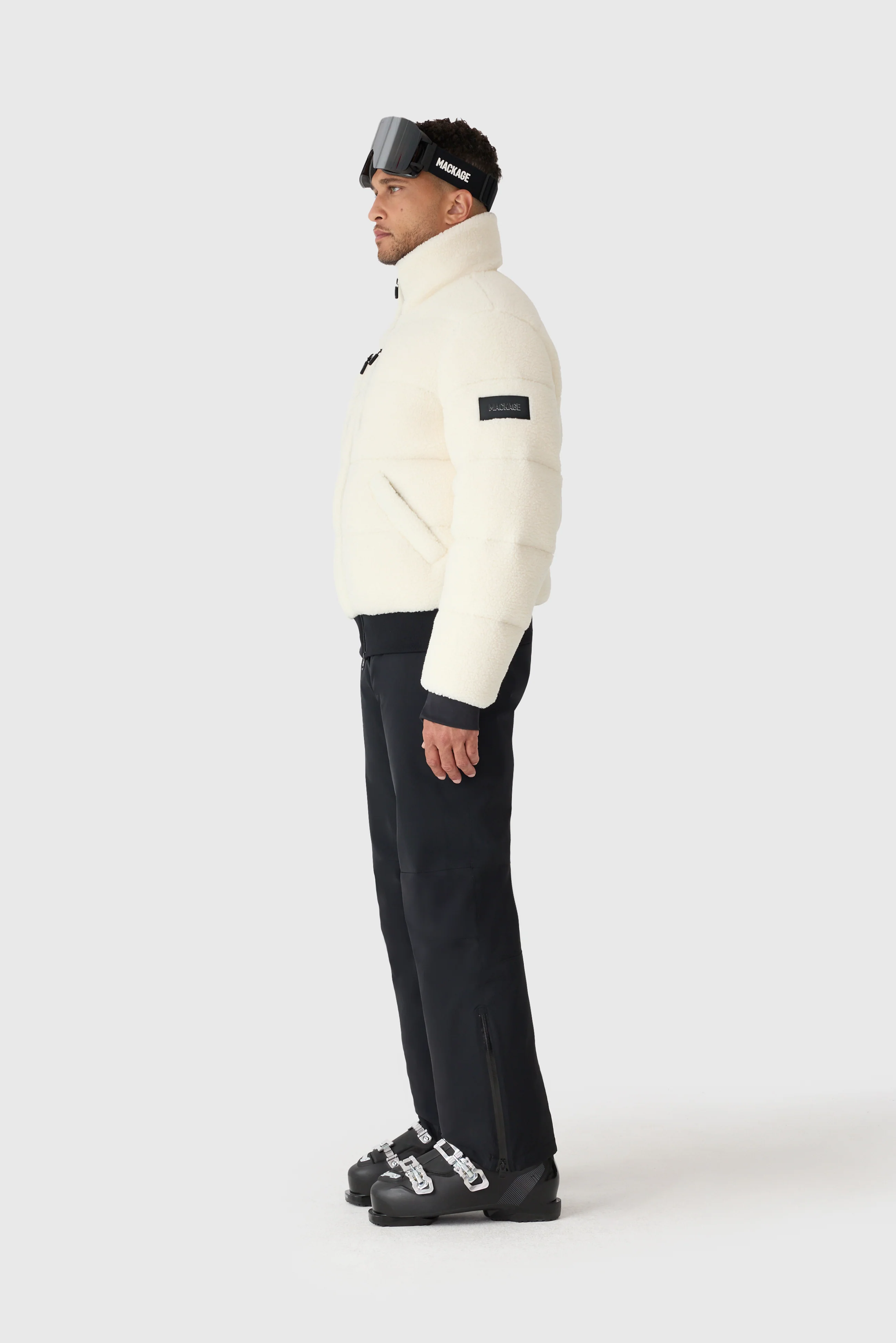 SHEPARD - Image 5