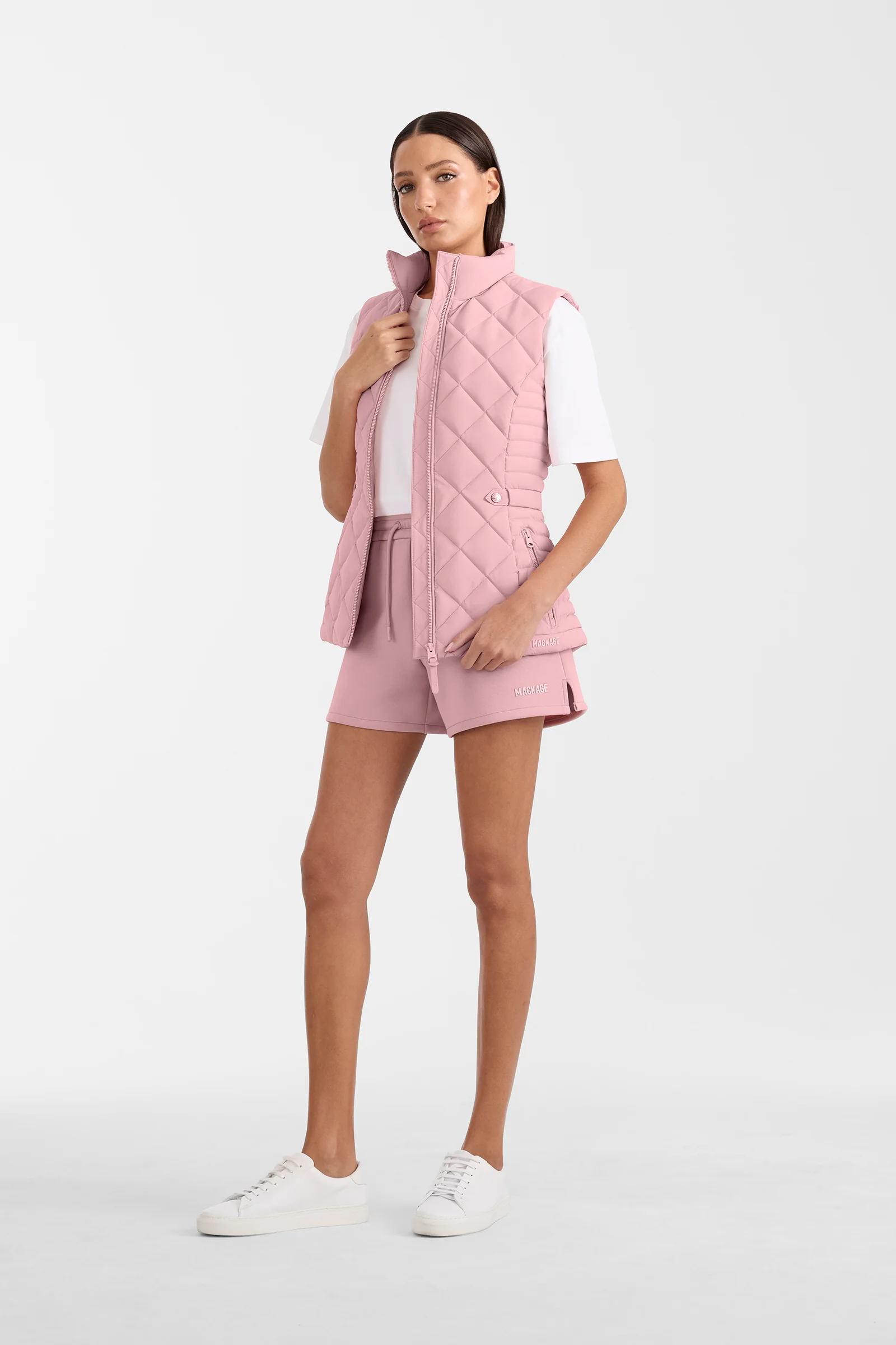 STEFANIA - Image 27